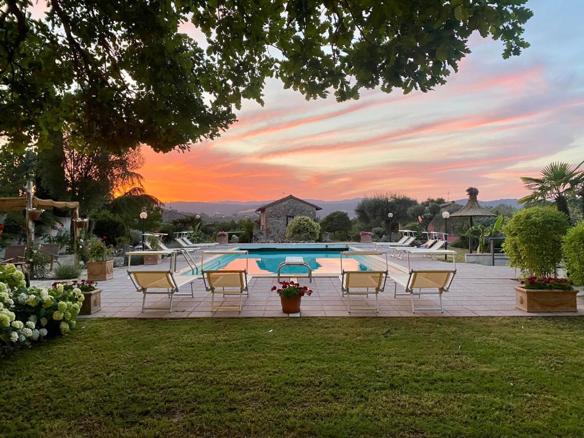 Le Case Di Lisetta Holiday Homes กอร์เชียโน ภายนอก รูปภาพ
