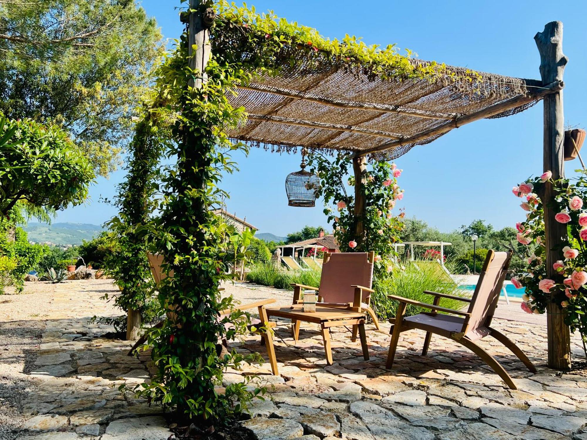 Le Case Di Lisetta Holiday Homes กอร์เชียโน ภายนอก รูปภาพ
