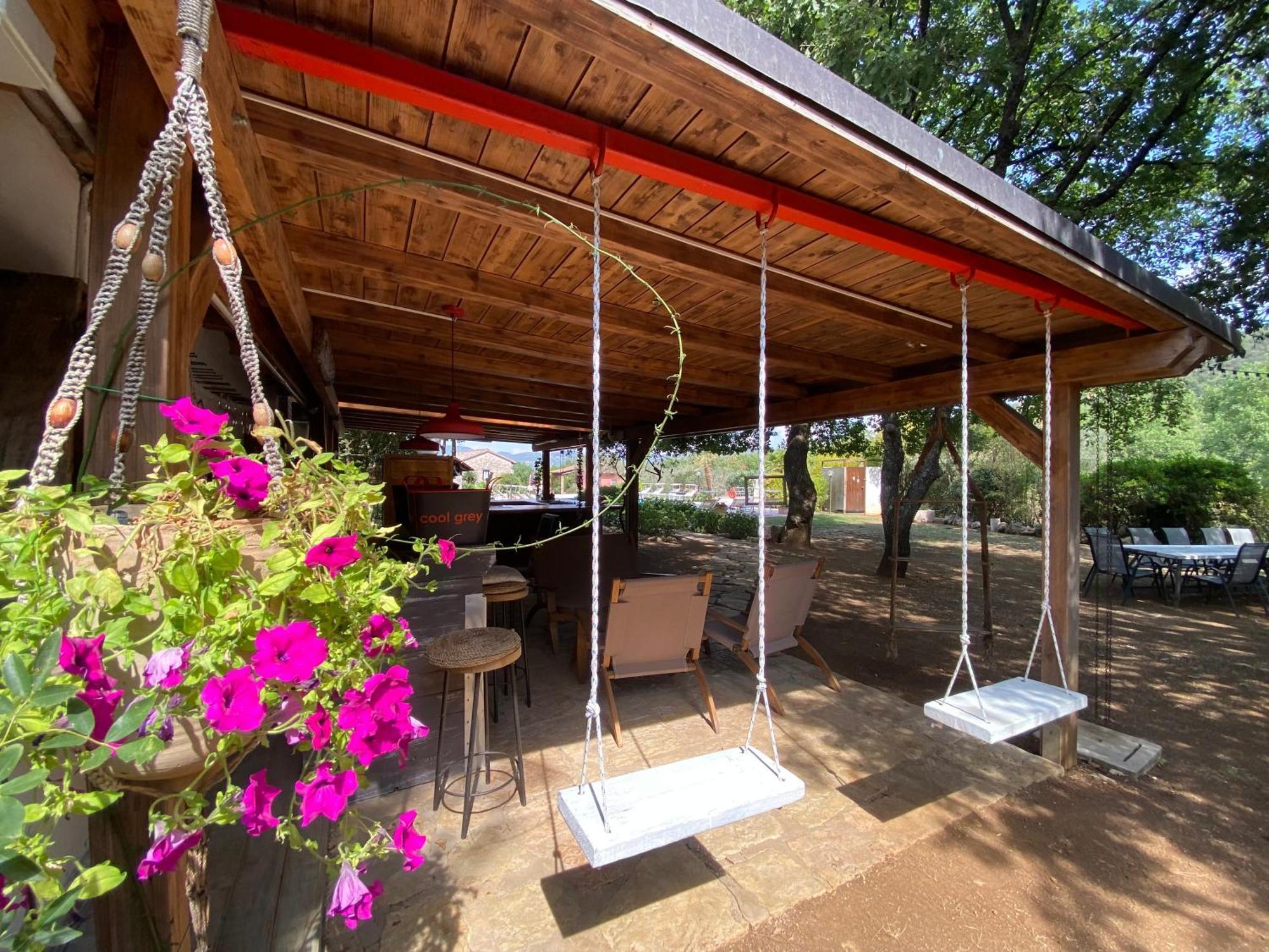 Le Case Di Lisetta Holiday Homes กอร์เชียโน ภายนอก รูปภาพ